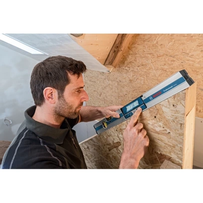 Bosch Professional Inclinómetro digital GIM 60 (margen de medición: 0-360º, longitud: 60 cm)